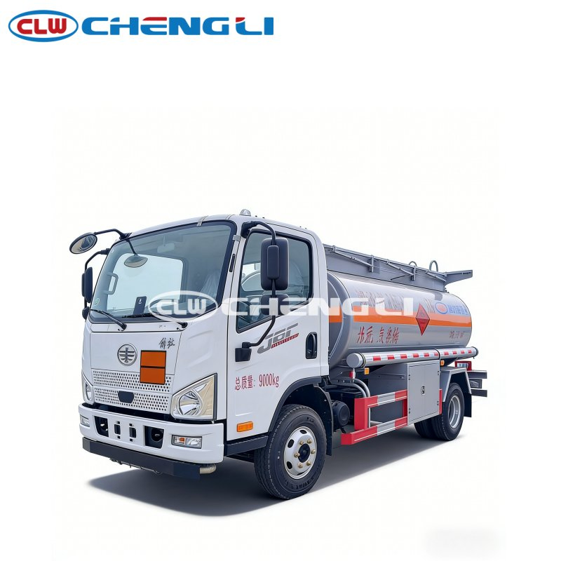 Camion de transport de carburant Shacman Delong modèle d'exportation durable pour la vente pictures & photos