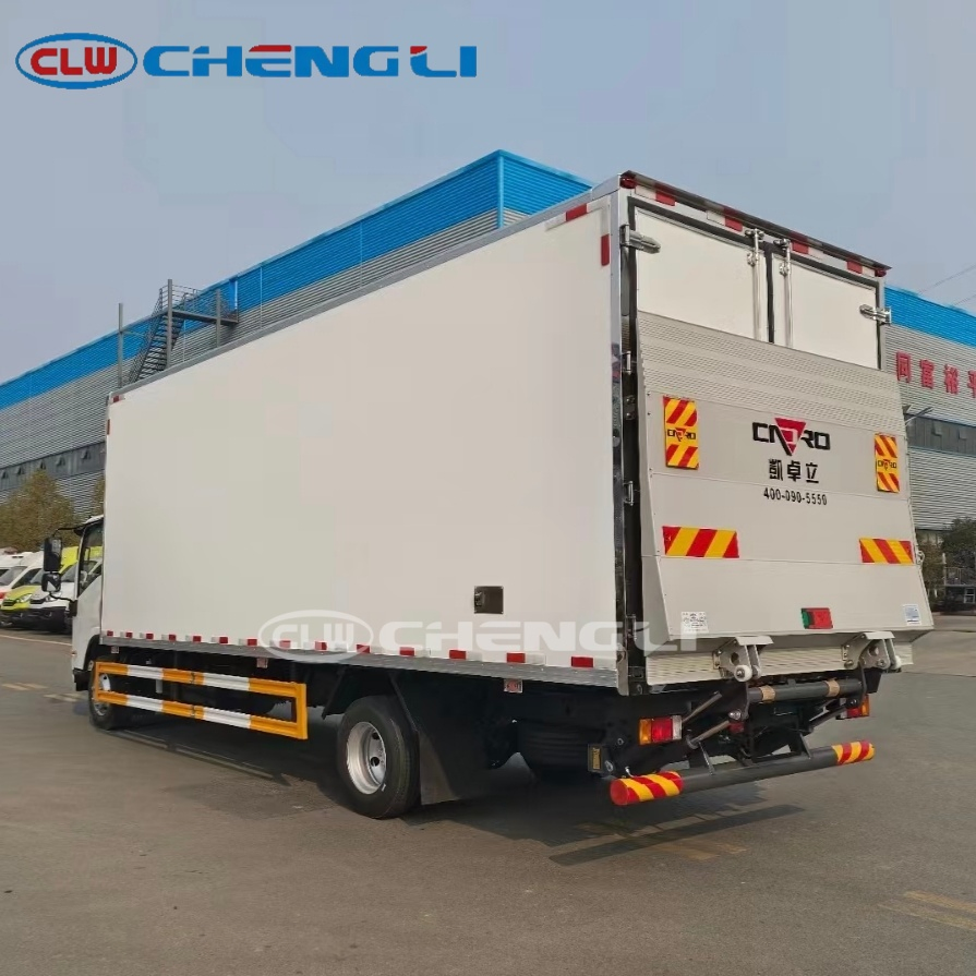 Camion frigorifique Isuzu 4×2