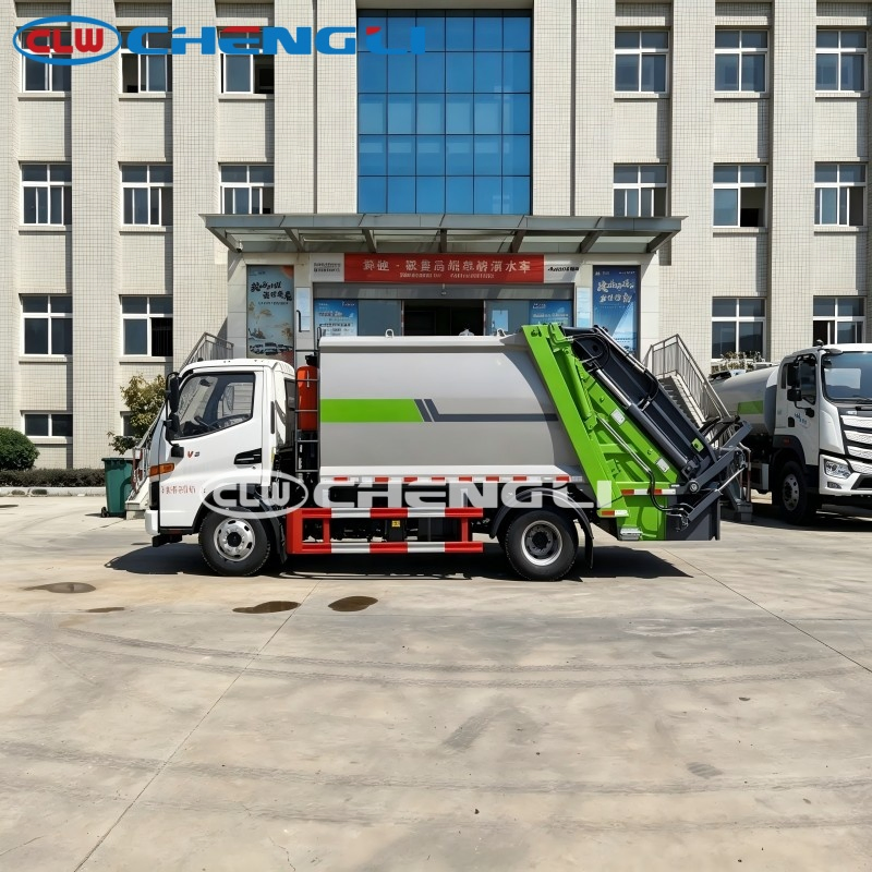 Benne à ordures ménagères JAC 4×2 · 8 m³