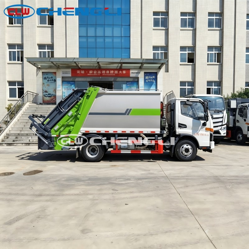 Benne à ordures ménagères JAC 4×2 · 8 m³