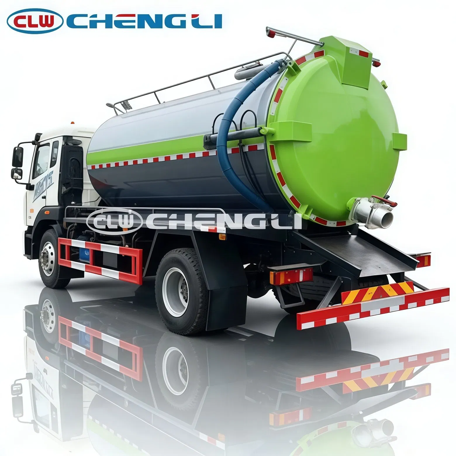 Camion vidangeur Sinotruk 4×2 · 13800 L