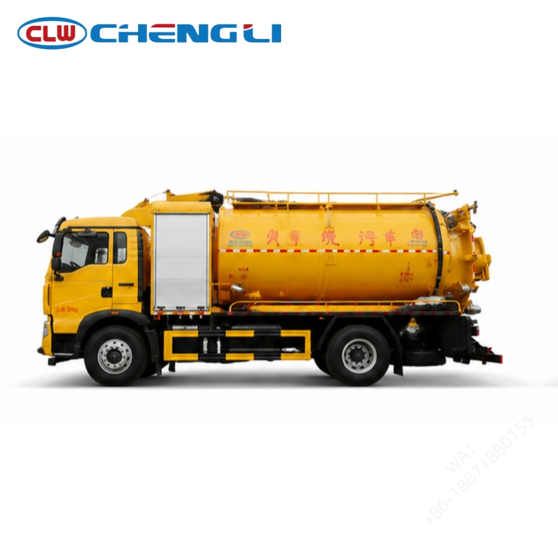Camion vidangeur Sinotruk 6×4 · 10360 L