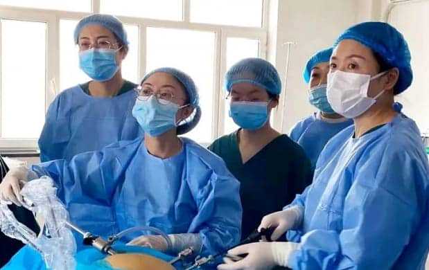 代怀男孩-导致子宫内膜癌的原因有哪些呢