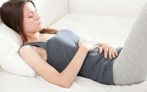 代怀生儿子-切除纵膈手术安不安全，纵隔子宫手术风险大不大？